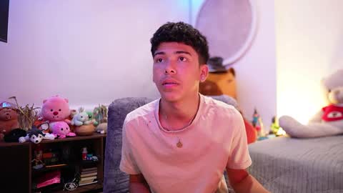 Juan  give it a thumbs up please its important online show from September 2025 04:06:01 AM