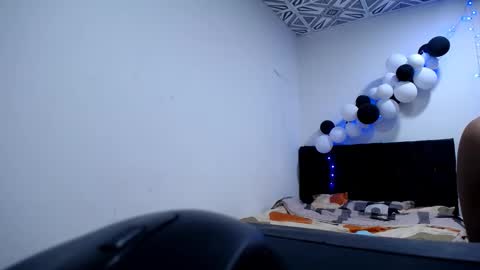 freddy romans online show from December 2025 07:21:02 PM