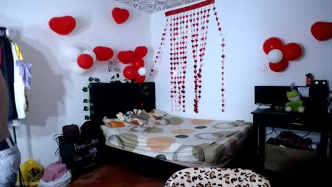 freddy romans online show from April 2026 08:10:01 PM