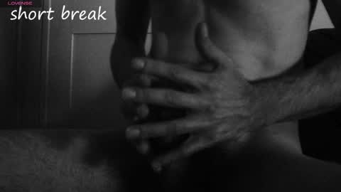 Duckmysick online show from November 2025 12:43:01 AM