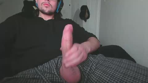 Snapshot of freemycums chatting on December 2024 01:47:01 AM freemycums online show from December 2024 01:47:01 AM