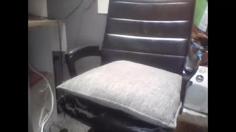 freewilly9188 online show from April 2026 03:32:01 PM