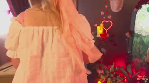 Louise or Lou 3 online show from February 2026 02:47:01 PM