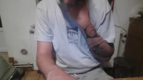 frenchpapalover online show from April 2026 04:03:02 AM