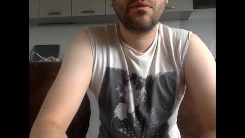 Snapshot of frenchy_from_paris chatting on May 2026 08:09:02 AM frenchy_from_paris online show from May 2026 08:09:02 AM