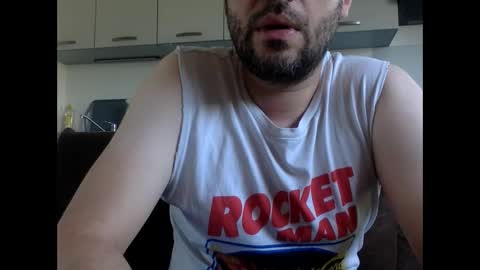 Snapshot of frenchy_from_paris chatting on May 2026 03:40:01 PM frenchy_from_paris online show from May 2026 03:40:01 PM