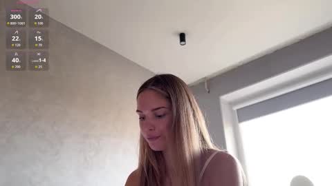 Snapshot of frenzyfoxs chatting on October 2025 10:24:02 AM Jason and Sonya online show from October 2025 10:24:02 AM