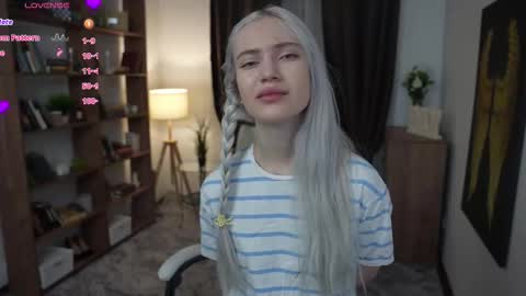 Freya online show from March 2026 07:33:01 PM