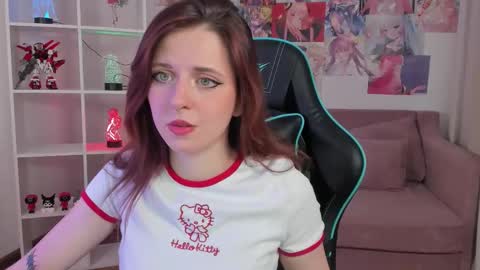 Snapshot of freyavey chatting on January 2026 05:32:01 AM FreyaVey online show from January 2026 05:32:01 AM