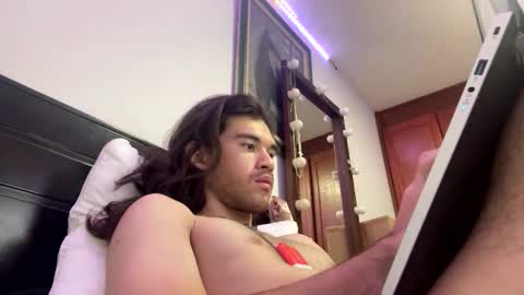 Snapshot of freyrvik chatting on November 2025 04:56:01 AM freyrvik online show from November 2025 04:56:01 AM