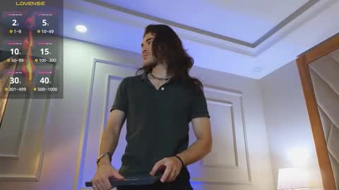 Snapshot of freyrvik chatting on November 2025 06:51:01 PM freyrvik online show from November 2025 06:51:01 PM