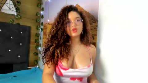 Snapshot of frezzita_ chatting on September 2025 07:35:01 PM Frezzita online show from September 2025 07:35:01 PM