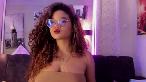 Snapshot of frezzita_ chatting on November 2025 07:46:02 PM Frezzita online show from November 2025 07:46:02 PM