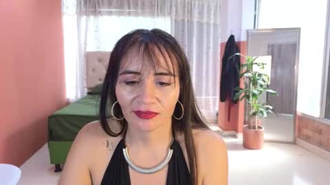 Frida online show from November 2025 07:24:01 PM