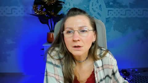 Snapshot of fridatander chatting on January 2025 12:10:01 PM Frida Tander online show from January 2025 12:10:01 PM