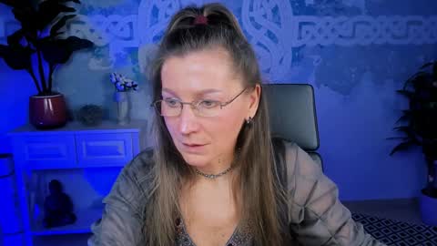 Snapshot of fridatander chatting on February 2025 09:11:01 AM Frida Tander online show from February 2025 09:11:01 AM