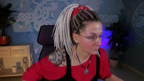 Frida Tander online show from February 2026 05:11:01 AM