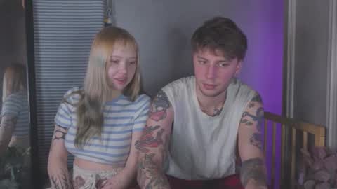 friend_zone_ online show from January 2026 04:54:02 PM