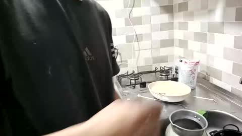 Snapshot of friqui_sex chatting on November 2025 09:20:02 PM friqui_sex online show from November 2025 09:20:02 PM