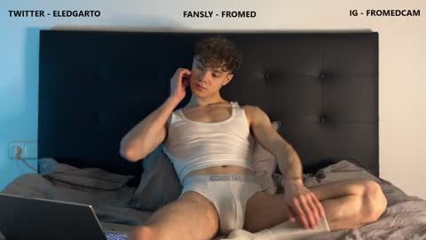 Snapshot of fromedcam chatting on January 2025 03:44:02 AM ED online show from January 2025 03:44:02 AM