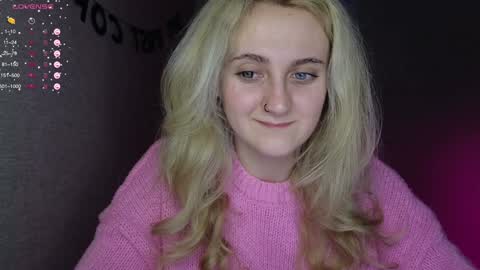 Snapshot of frosty_blueberries4 chatting on December 2024 11:40:02 AM ANA online show from December 2024 11:40:02 AM