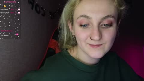 Snapshot of frosty_blueberries4 chatting on January 2025 07:14:02 PM ANA online show from January 2025 07:14:02 PM