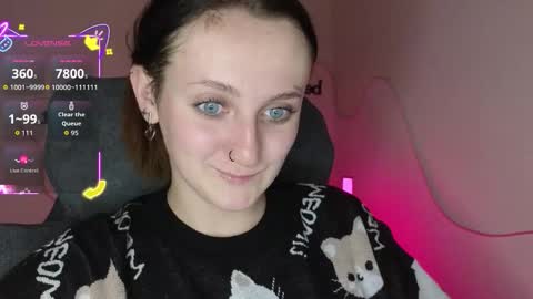 Snapshot of frosty_blueberries4 chatting on October 2025 12:06:01 PM ANA online show from October 2025 12:06:01 PM