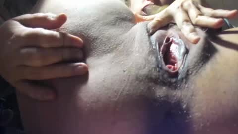 Snapshot of frumcake chatting on January 2025 01:18:02 AM FrumCake online show from January 2025 01:18:02 AM