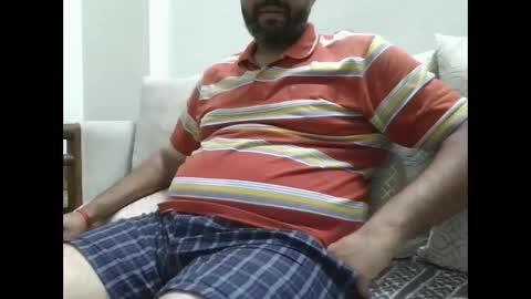 fruti loops  Bull online show from December 2024 06:13:01 PM