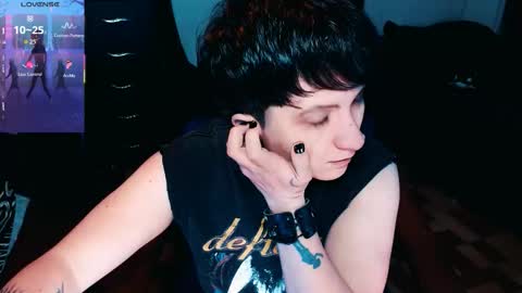          HEHIM  online show from October 2025 11:55:02 AM