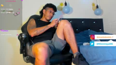 Snapshot of fuck_hardlove chatting on January 2025 09:33:01 PM Ricardodominic 1 MODELO INDEPENDIENTE online show from January 2025 09:33:01 PM
