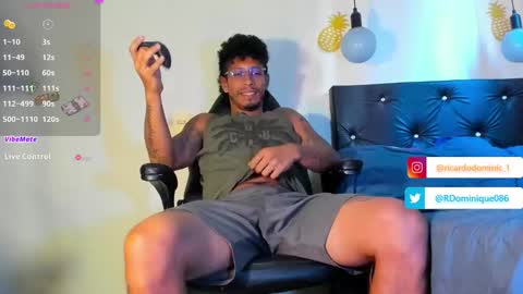 Snapshot of fuck_hardlove chatting on January 2025 09:28:01 PM Ricardodominic 1 MODELO INDEPENDIENTE online show from January 2025 09:28:01 PM