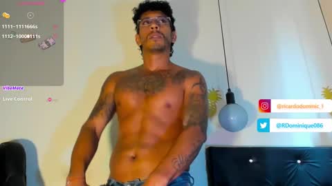 Snapshot of fuck_hardlove chatting on February 2025 09:04:01 PM Ricardodominic 1 MODELO INDEPENDIENTE online show from February 2025 09:04:01 PM