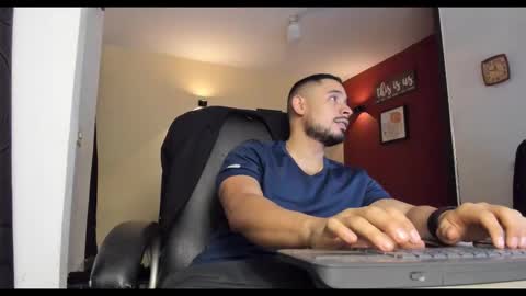 Snapshot of fuckerwate chatting on November 2025 10:43:02 PM SERGIO THE SEX LAWYER online show from November 2025 10:43:02 PM