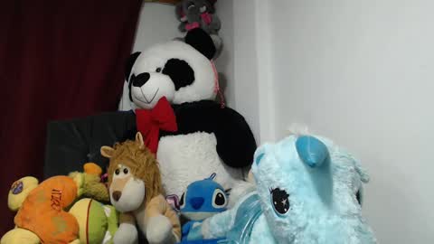 Snapshot of fucking_temptation1 chatting on January 2025 05:07:02 AM Mia and Gary online show from January 2025 05:07:02 AM