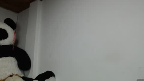 Snapshot of fucking_temptation1 chatting on February 2025 03:59:02 AM Mia and Gary online show from February 2025 03:59:02 AM