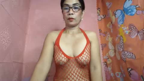 Snapshot of fuckinghairy49 chatting on December 2024 02:06:01 PM mariposa online show from December 2024 02:06:01 PM