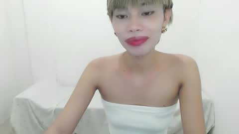 Snapshot of fuckingsexy143 chatting on September 2025 02:04:01 AM fuckingsexy143 online show from September 2025 02:04:01 AM