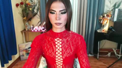 Snapshot of fuckingtransangel chatting on July 2026 01:08:01 AM ANGELICA FOX online show from July 2026 01:08:01 AM