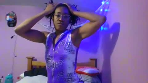 Snapshot of fuckitwehere chatting on October 2025 04:37:01 AM fuckitwehere online show from October 2025 04:37:01 AM