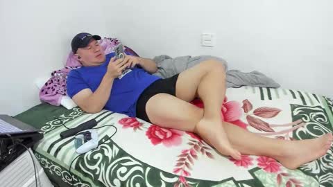 Fuckdirtymen online show from December 2025 07:53:02 PM