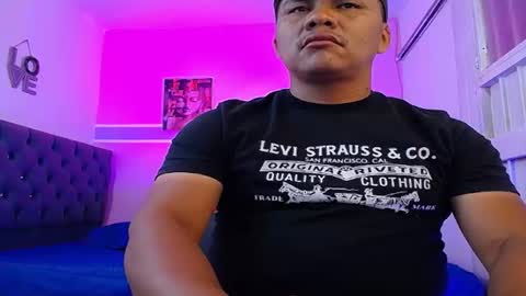 FUEGO MORO online show from June 2026 04:55:01 PM