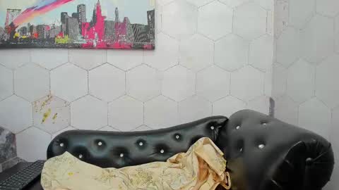Snapshot of fuentes_anna chatting on October 2025 11:30:01 AM Anna Fuentes online show from October 2025 11:30:01 AM