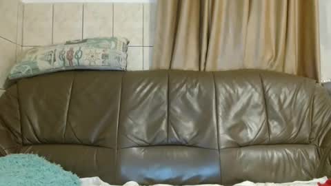 fullballs6 online show from September 2025 12:44:01 AM