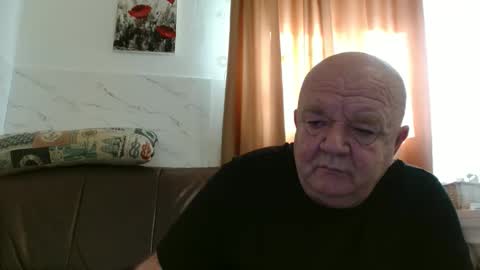 fullballs6 online show from February 2026 06:53:01 AM