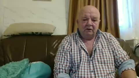 fullballs6 online show from March 2026 04:51:02 AM