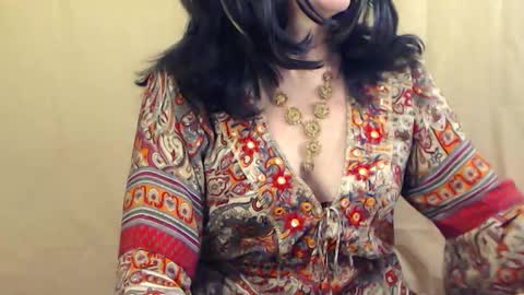 Snapshot of fun4tips chatting on February 2025 02:44:01 PM Fun4Tips online show from February 2025 02:44:01 PM