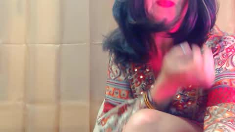 Snapshot of fun4tips chatting on October 2025 01:58:02 AM Fun4Tips online show from October 2025 01:58:02 AM