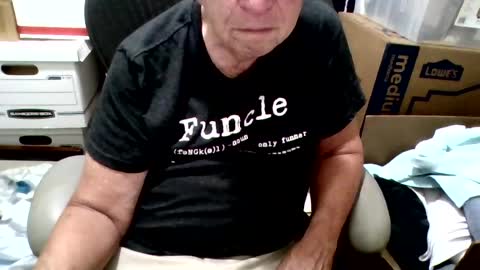 Snapshot of funclemike chatting on June 2026 02:38:01 AM funclemike online show from June 2026 02:38:01 AM