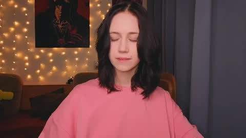 Eva online show from April 2026 03:53:01 PM